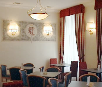 Tivoli Hotell 3*