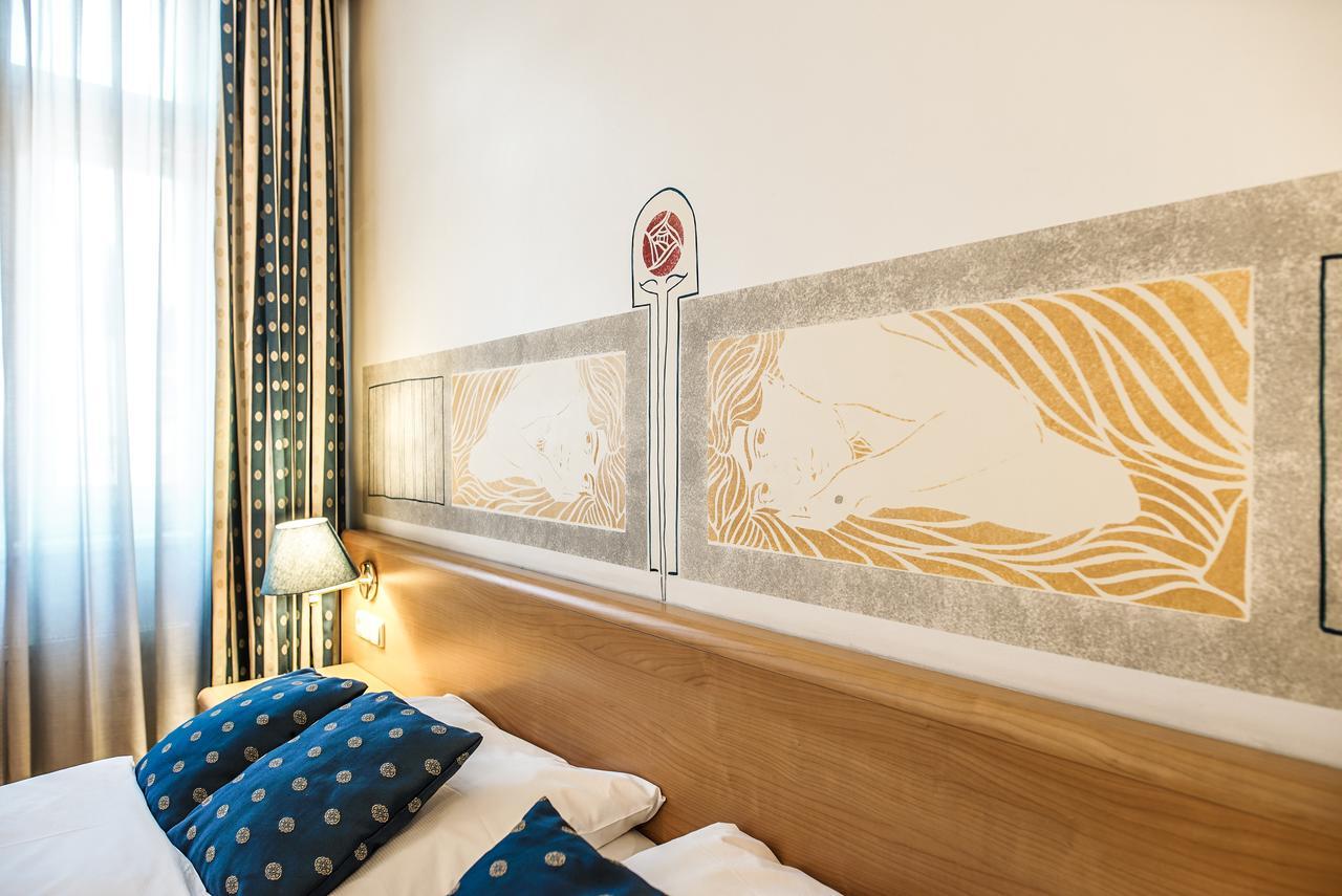 Tivoli Hotell Prag